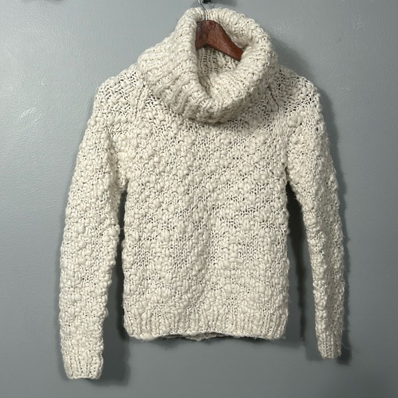 Vivienne Tam White Cream Chunky Knit Turtleneck Sweater size XS - Picture 5 of 16